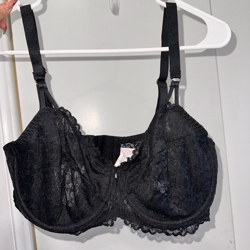 Elegant Black Lace Bra